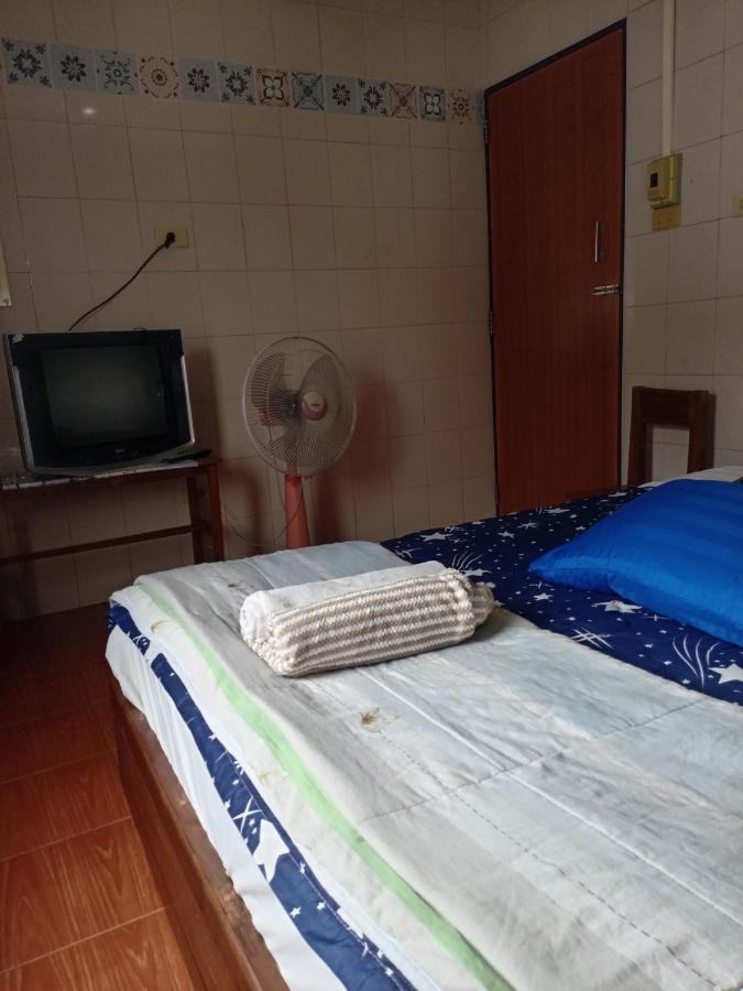 Np Guesthouse Трат Экстерьер фото